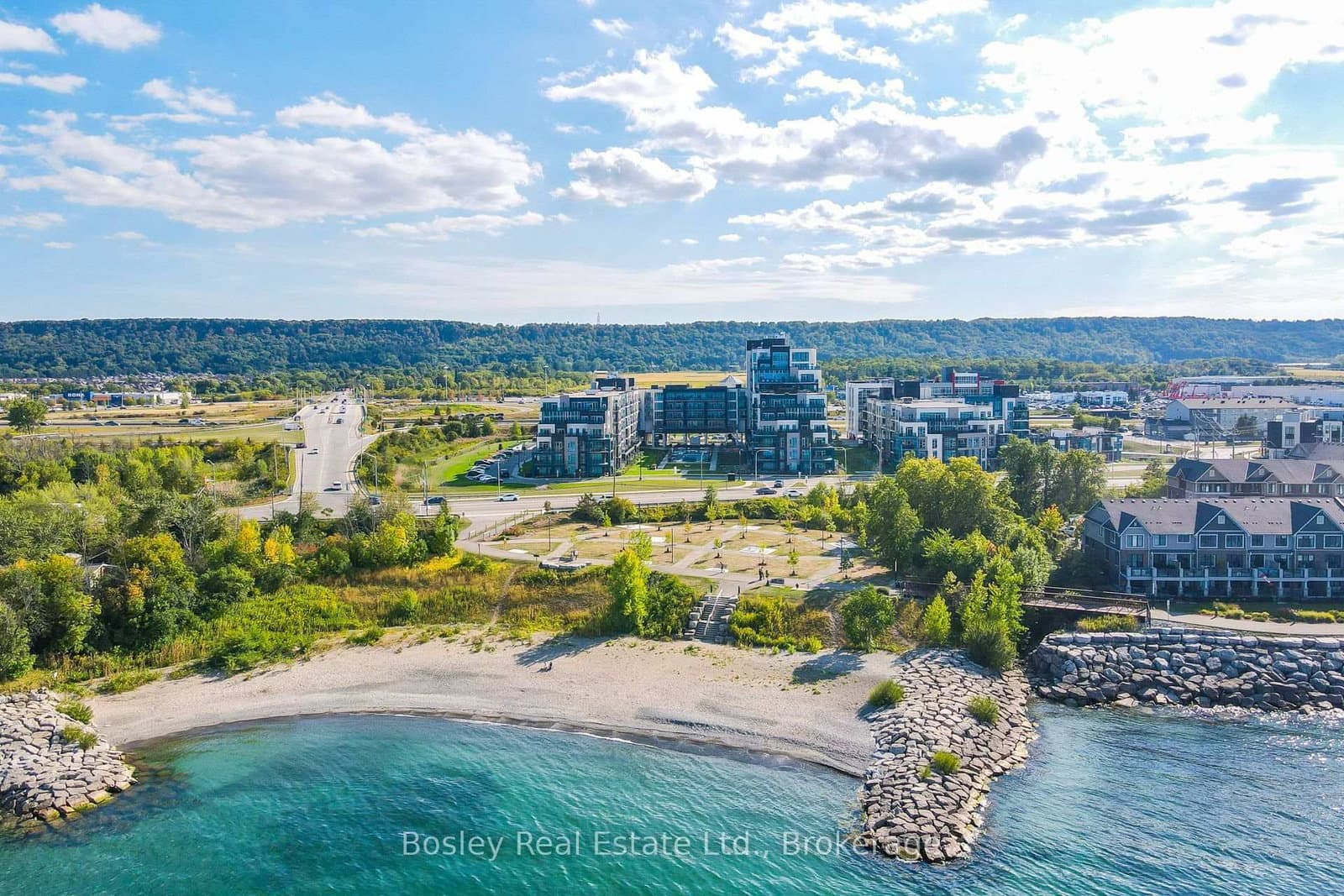 16 Concord Place, Unit 550 - Image 1