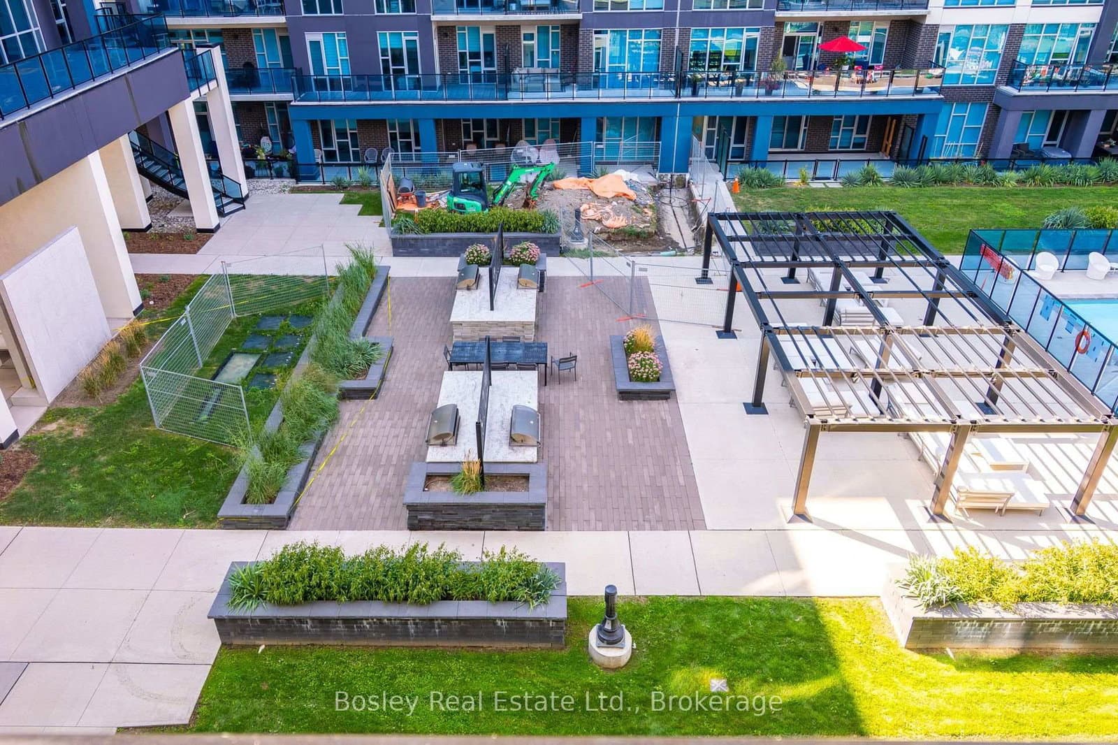 16 Concord Place, Unit 550 thumbnail 18