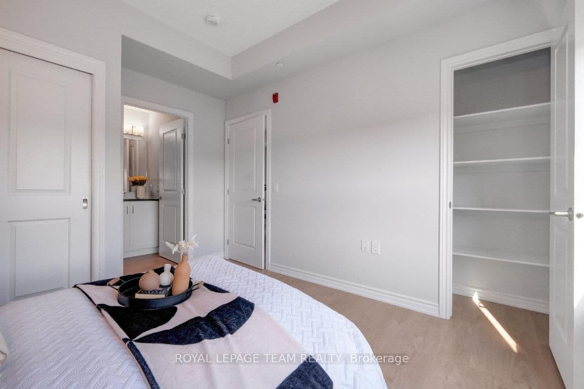 1350 Hemlock Road, Unit 210 thumbnail 29