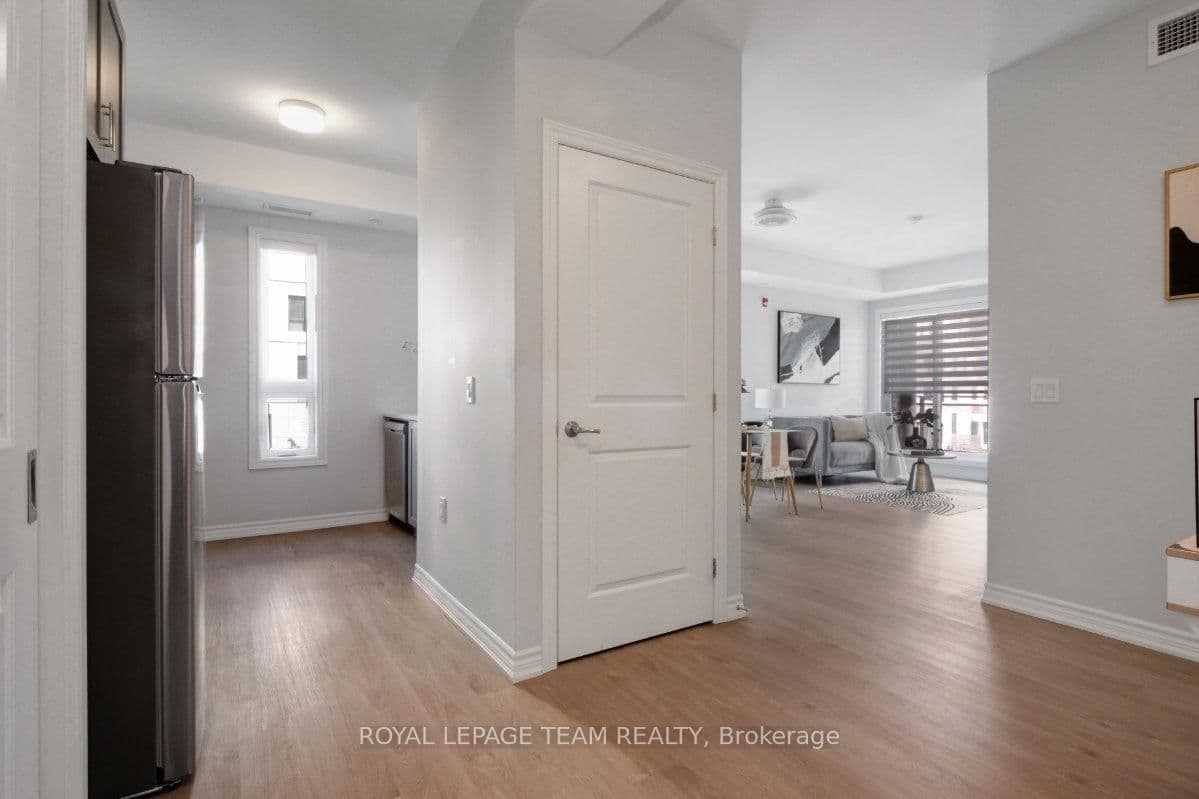 1350 Hemlock Road, Unit 210 thumbnail 4