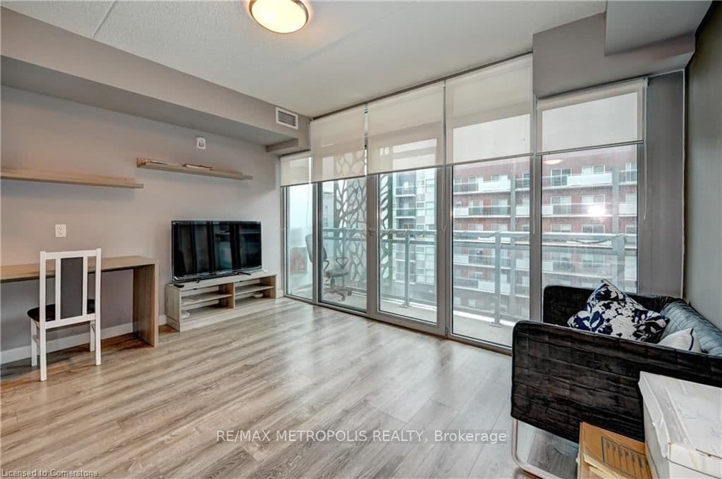 250 ALBERT Street, Unit 202 thumbnail 2