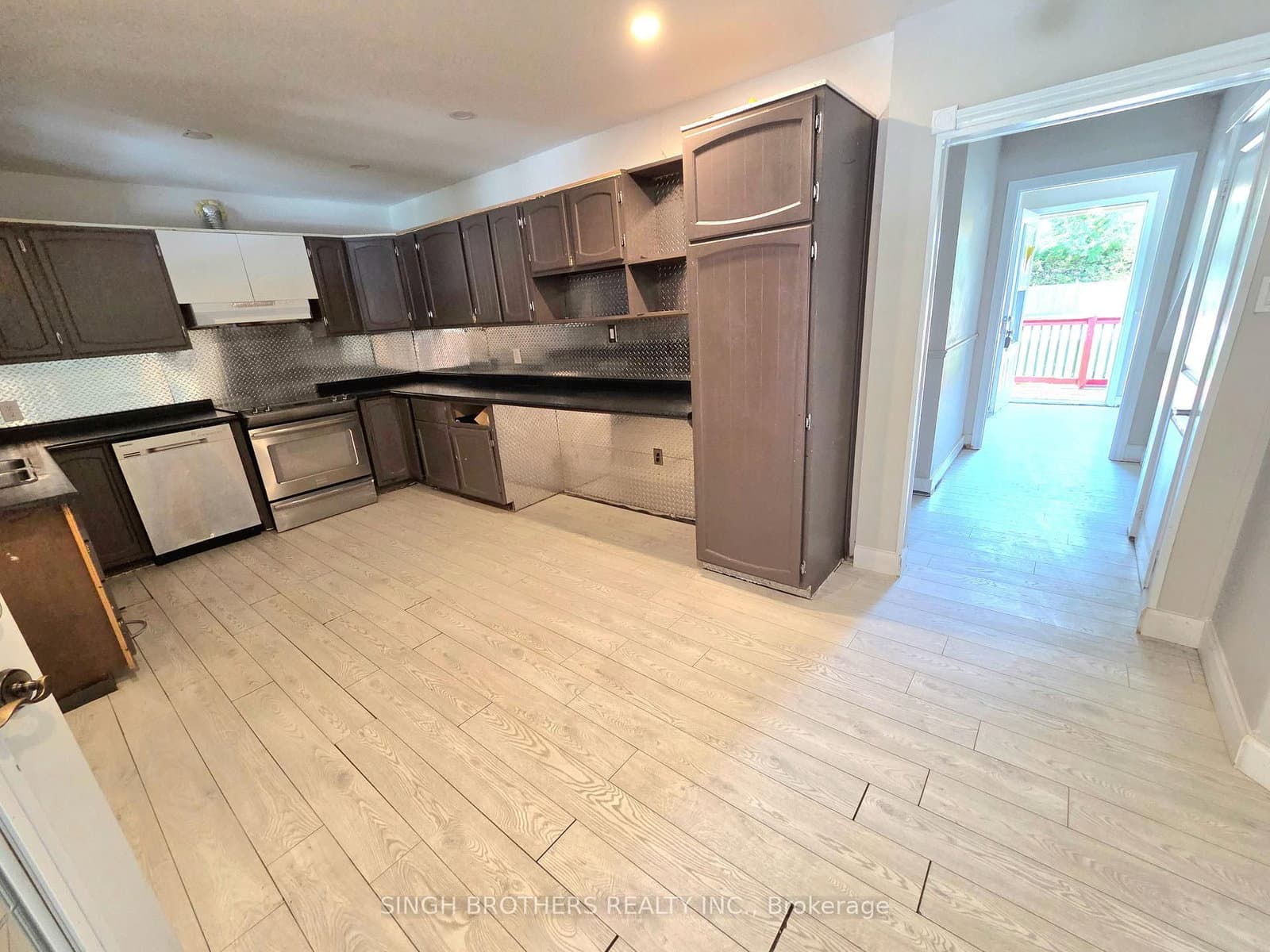149 Rice Road thumbnail 14