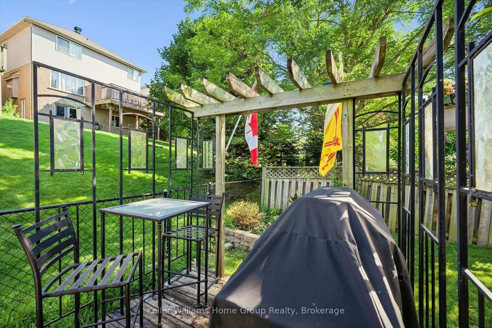 63 Boulder Crescent thumbnail 40