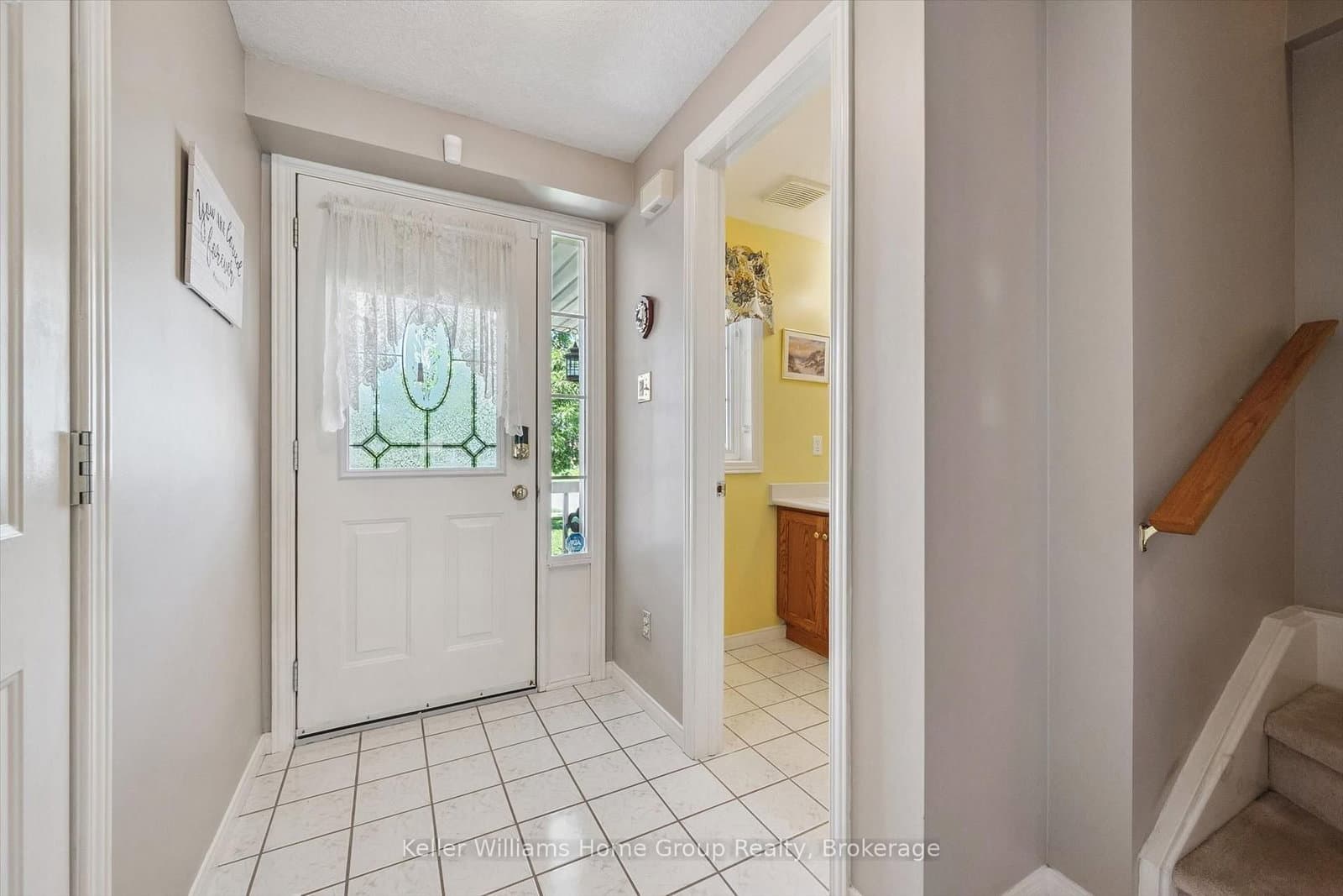63 Boulder Crescent thumbnail 5