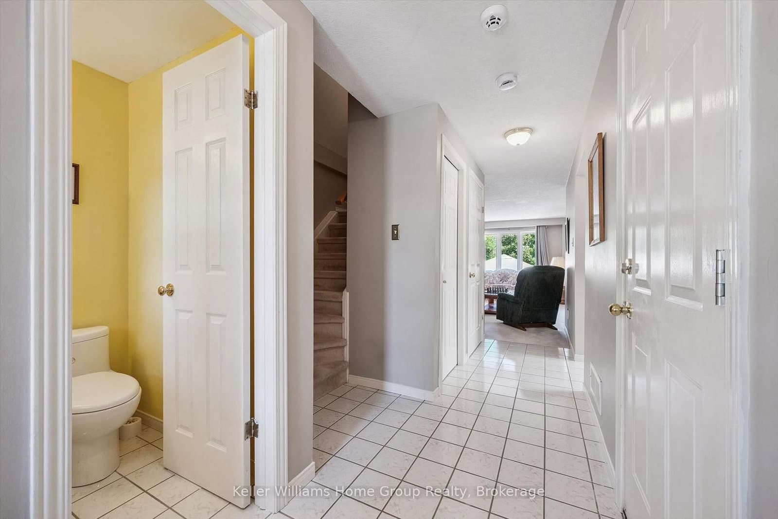 63 Boulder Crescent thumbnail 6