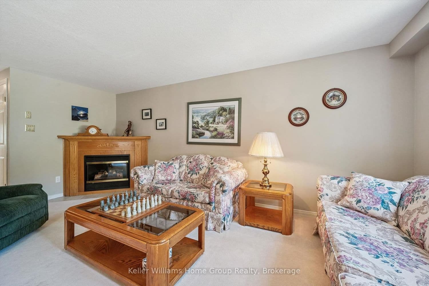 63 Boulder Crescent thumbnail 9