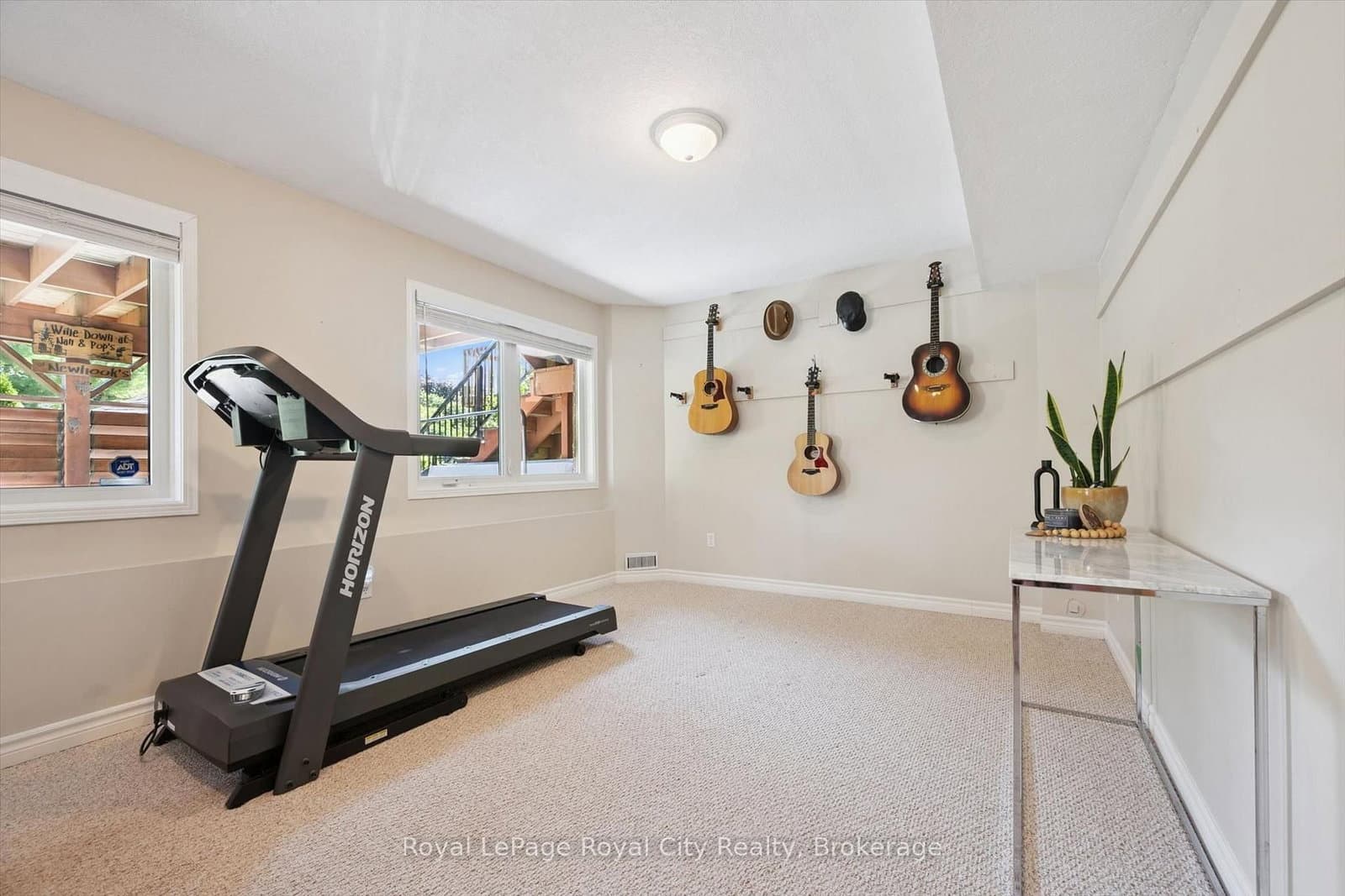 32 Pine Ridge Drive thumbnail 34