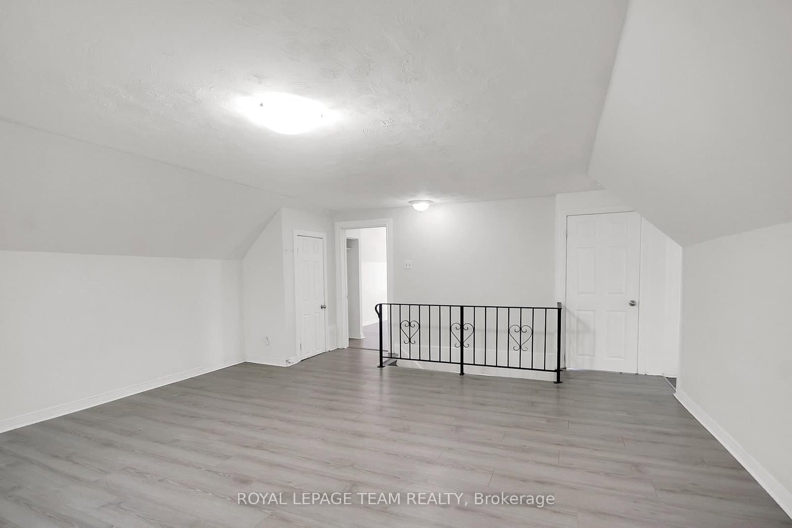 4 Eccles Street, Unit 5 thumbnail 12