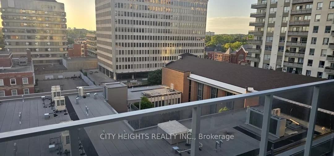 60 Fredrick Street, Unit 809 thumbnail 3