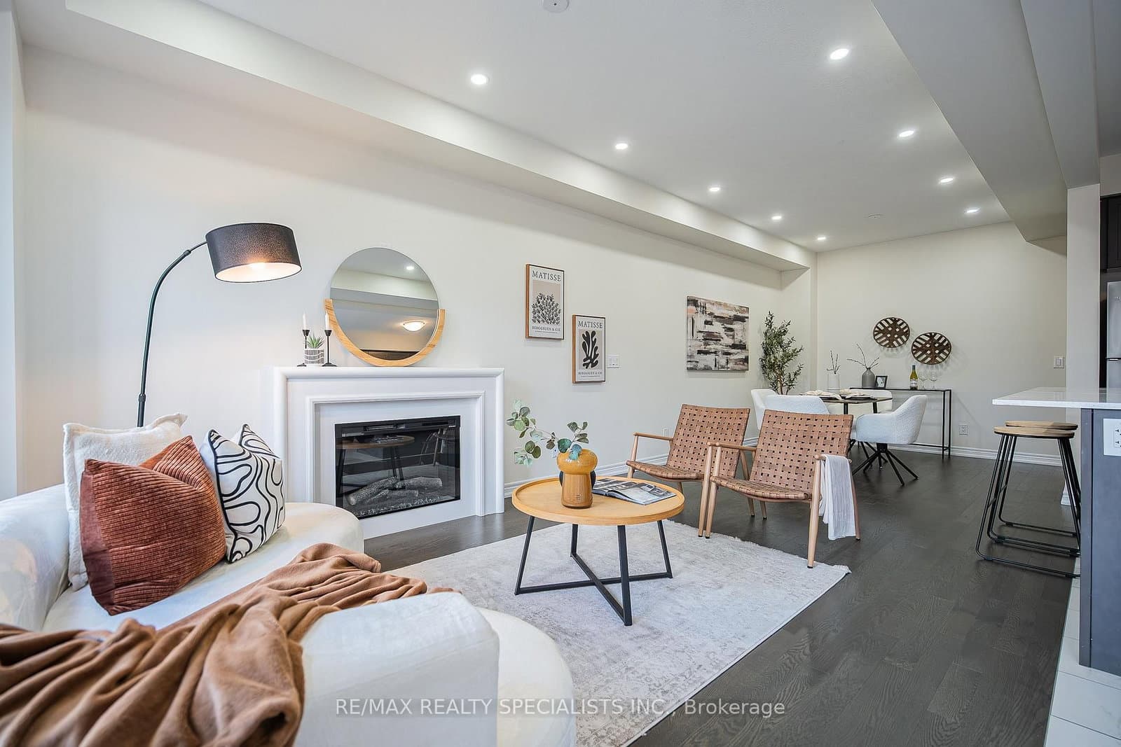 225 Broadacre Drive thumbnail 11
