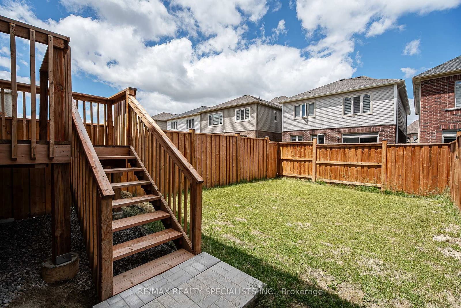 225 Broadacre Drive thumbnail 38