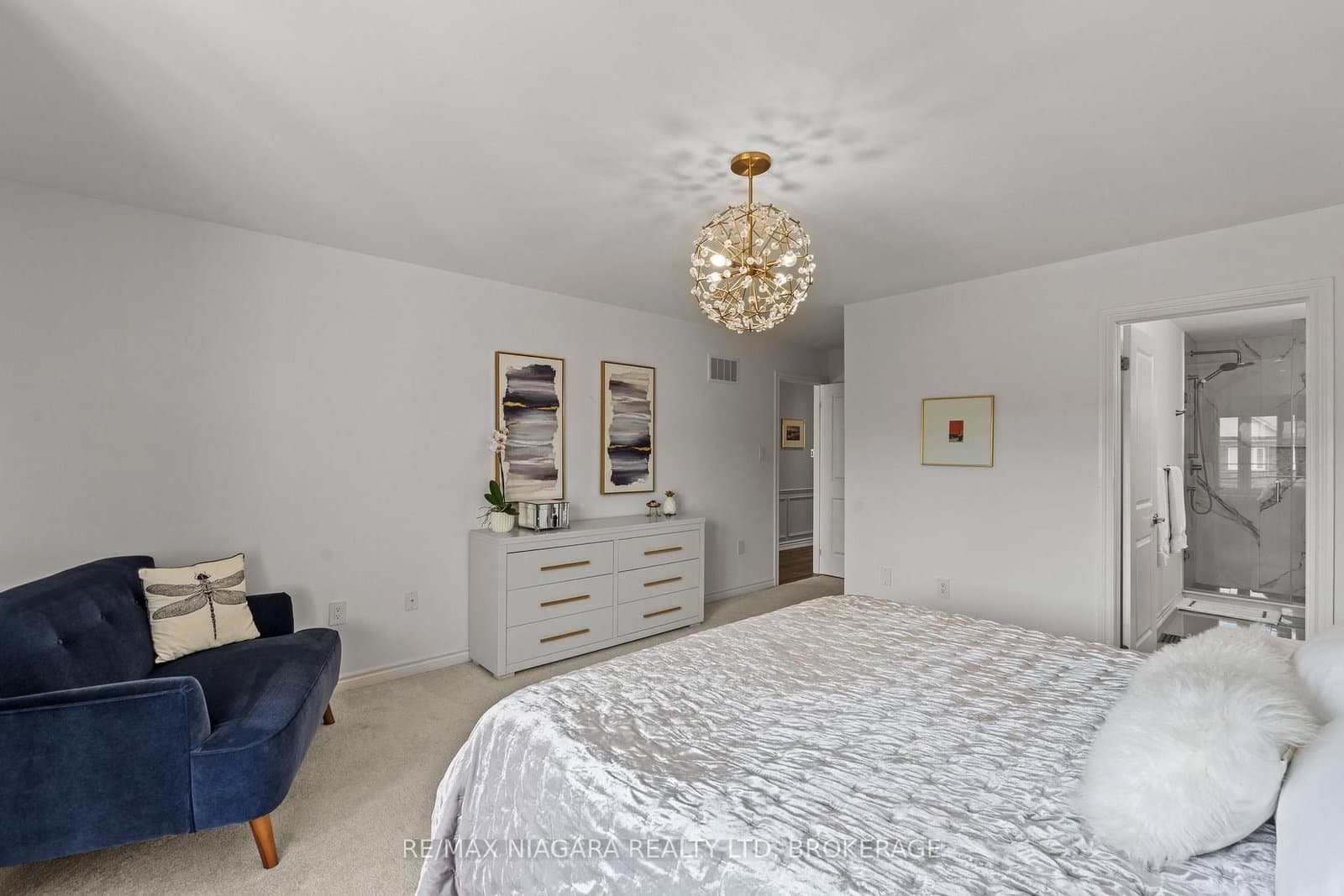 130 John Street W thumbnail 24