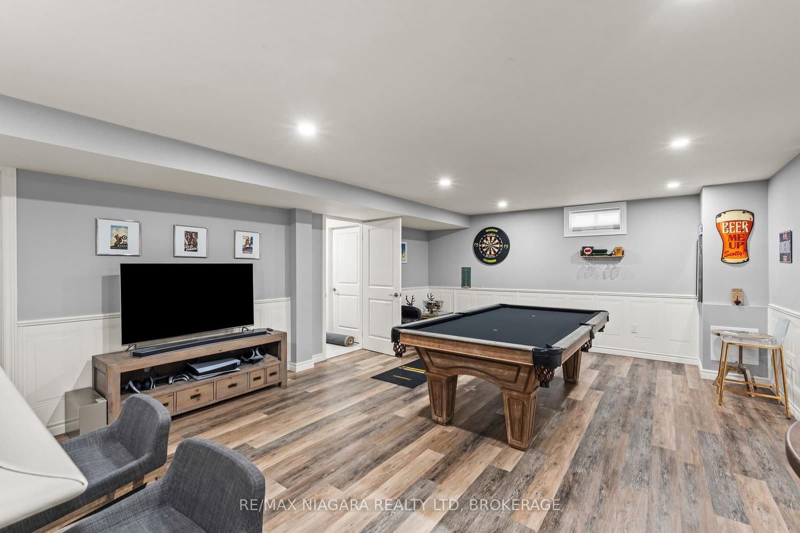 130 John Street W thumbnail 29
