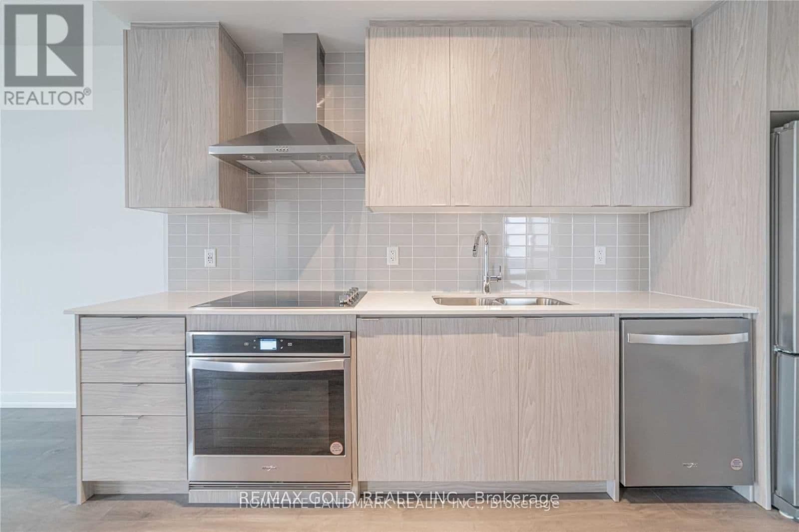 55 Duke Street W, Unit 903 thumbnail 20