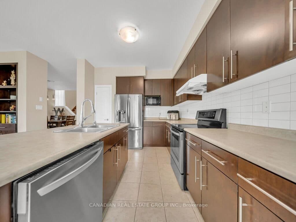 58 Forest Creek Drive thumbnail 16