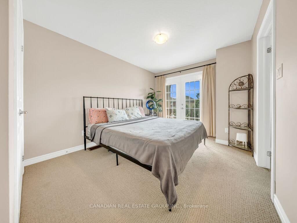 58 Forest Creek Drive thumbnail 33