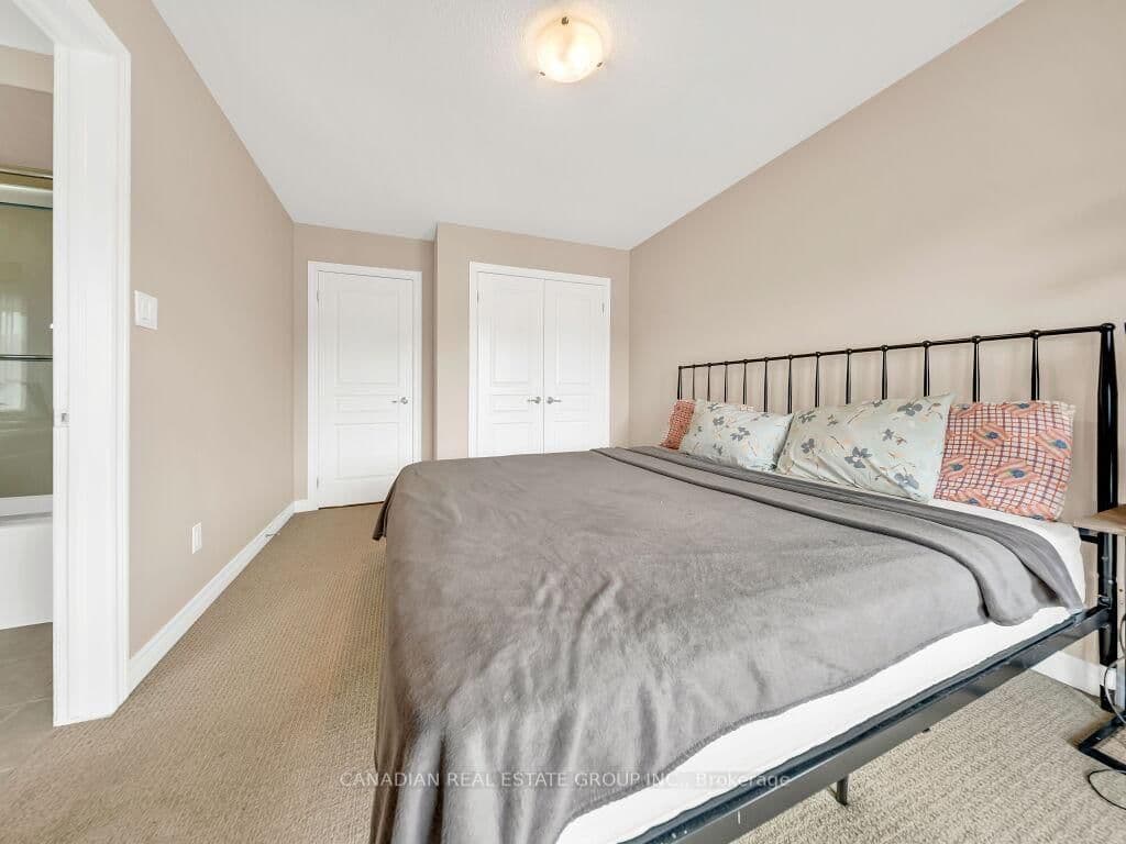 58 Forest Creek Drive thumbnail 34