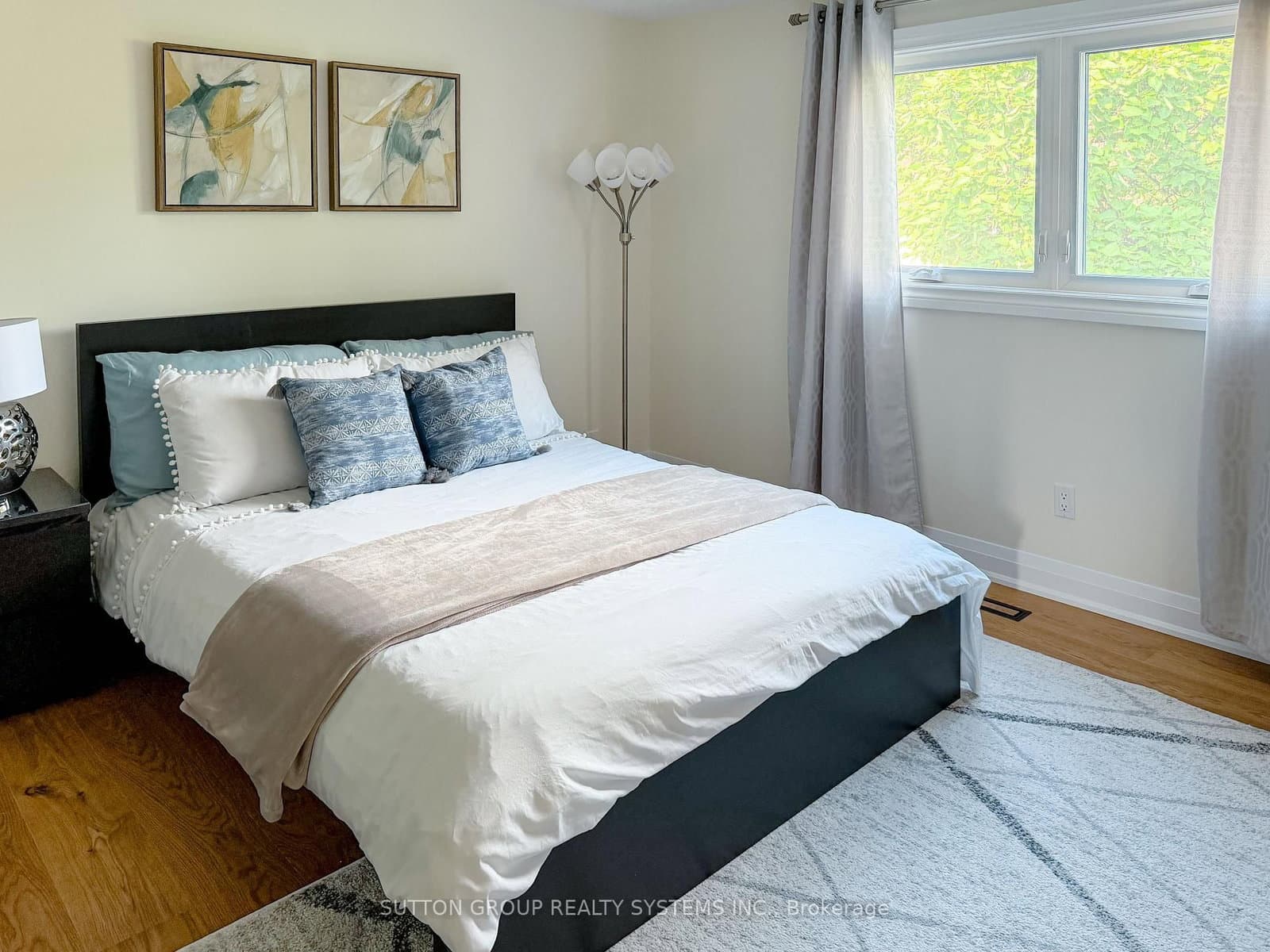 19 Parkway Place thumbnail 24