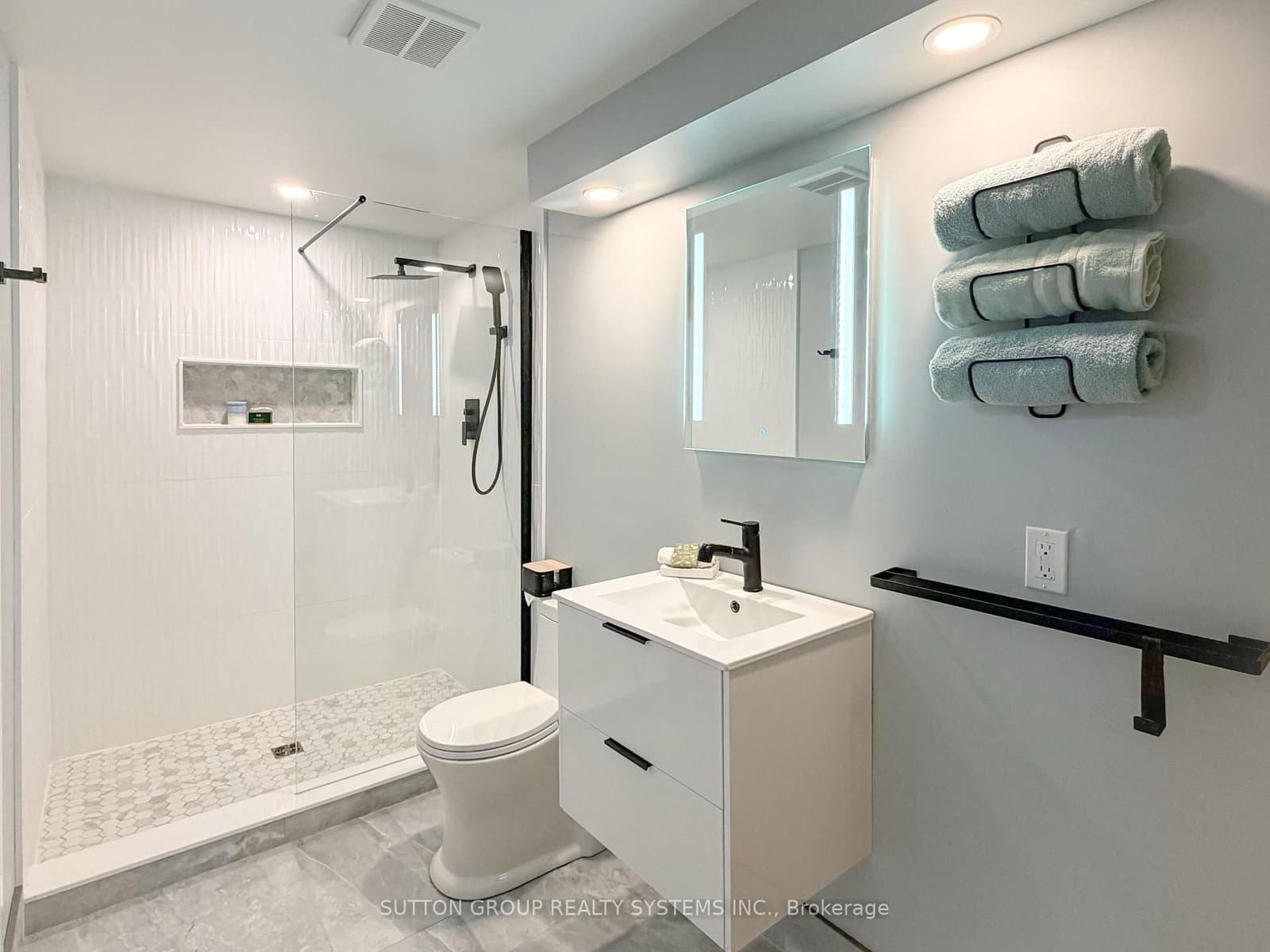 19 Parkway Place thumbnail 33