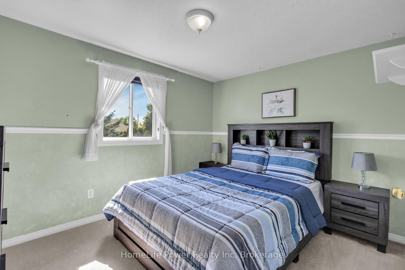 35 BORLAND Drive thumbnail 17