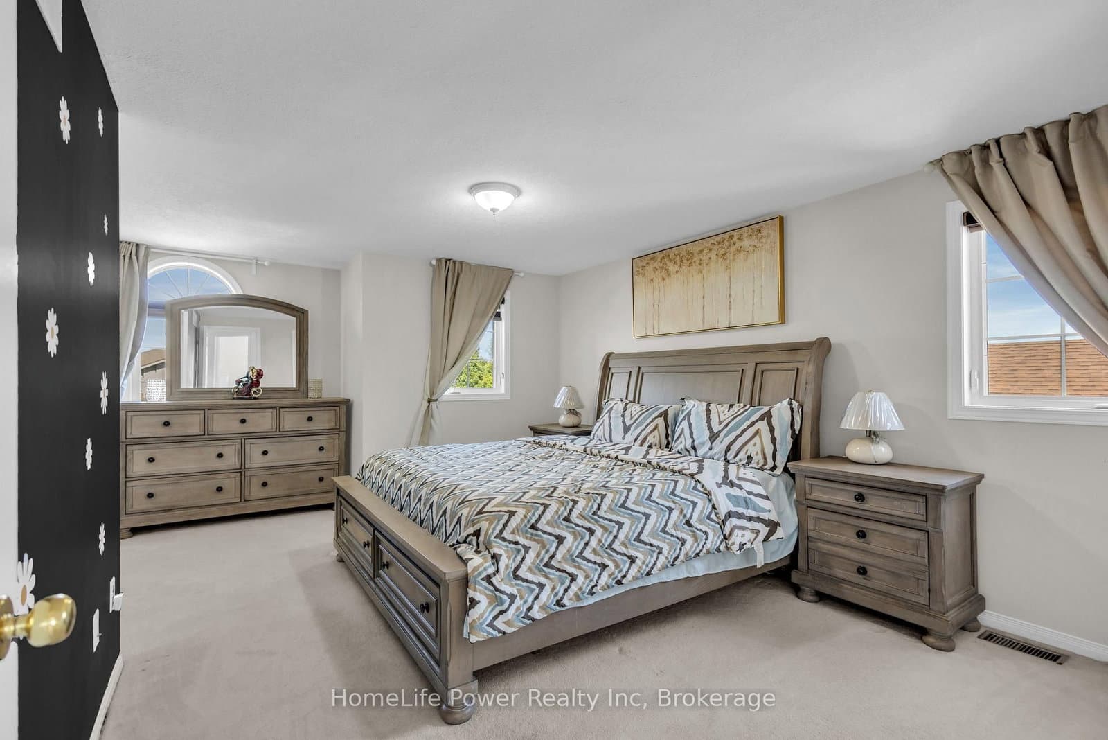 35 BORLAND Drive thumbnail 22