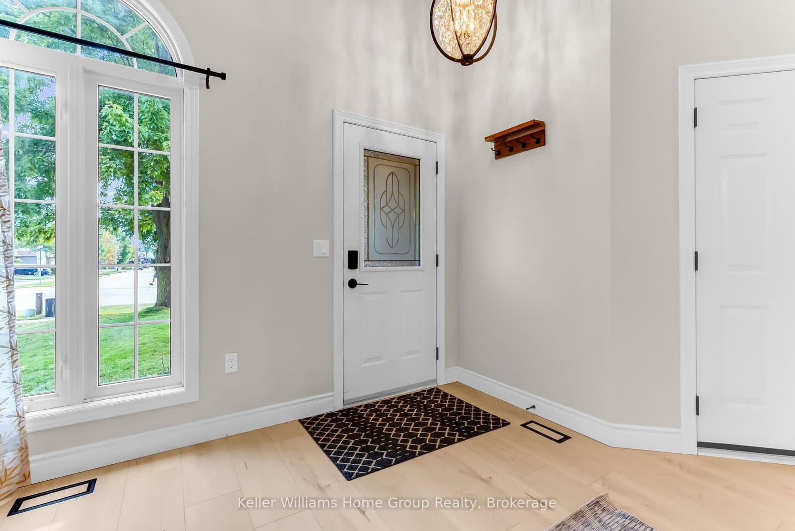 148 Clairfields Drive W thumbnail 11