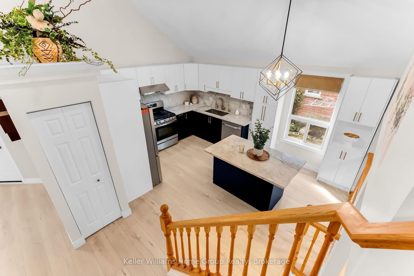 148 Clairfields Drive W thumbnail 16