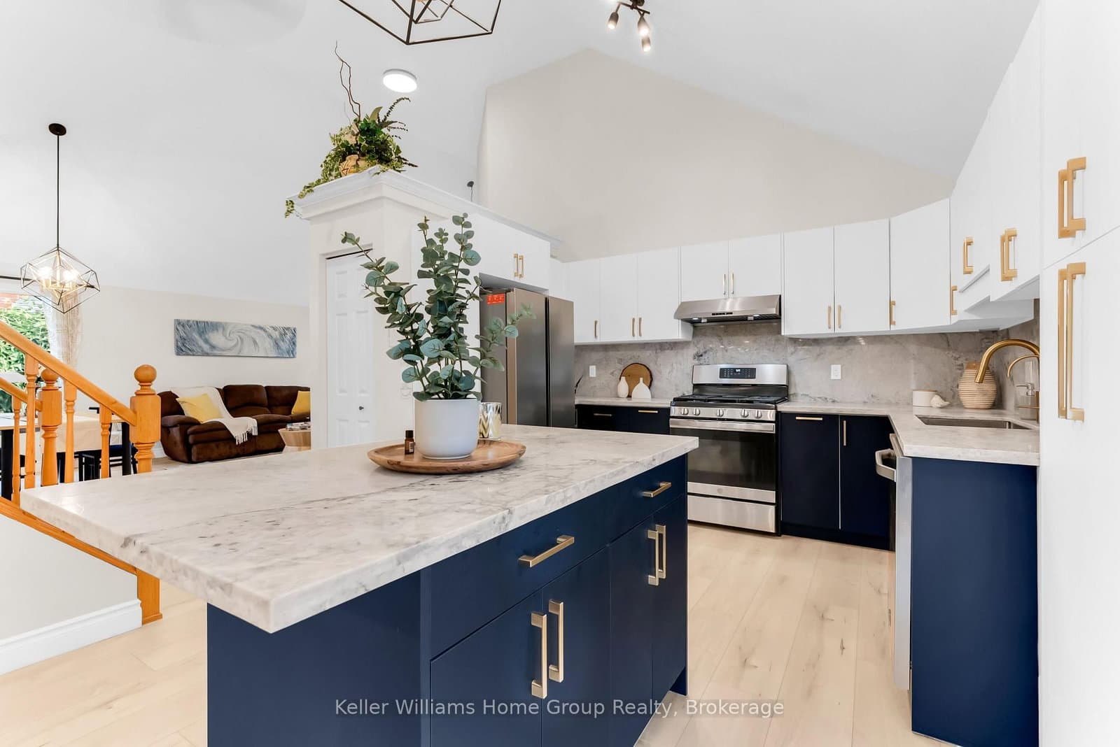 148 Clairfields Drive W thumbnail 18