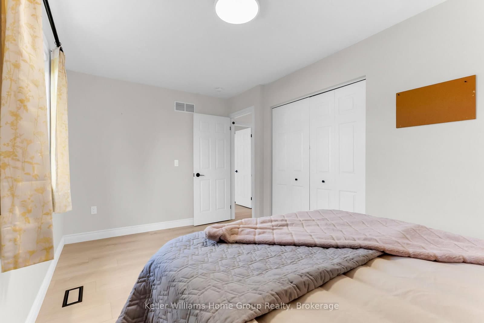 148 Clairfields Drive W thumbnail 26