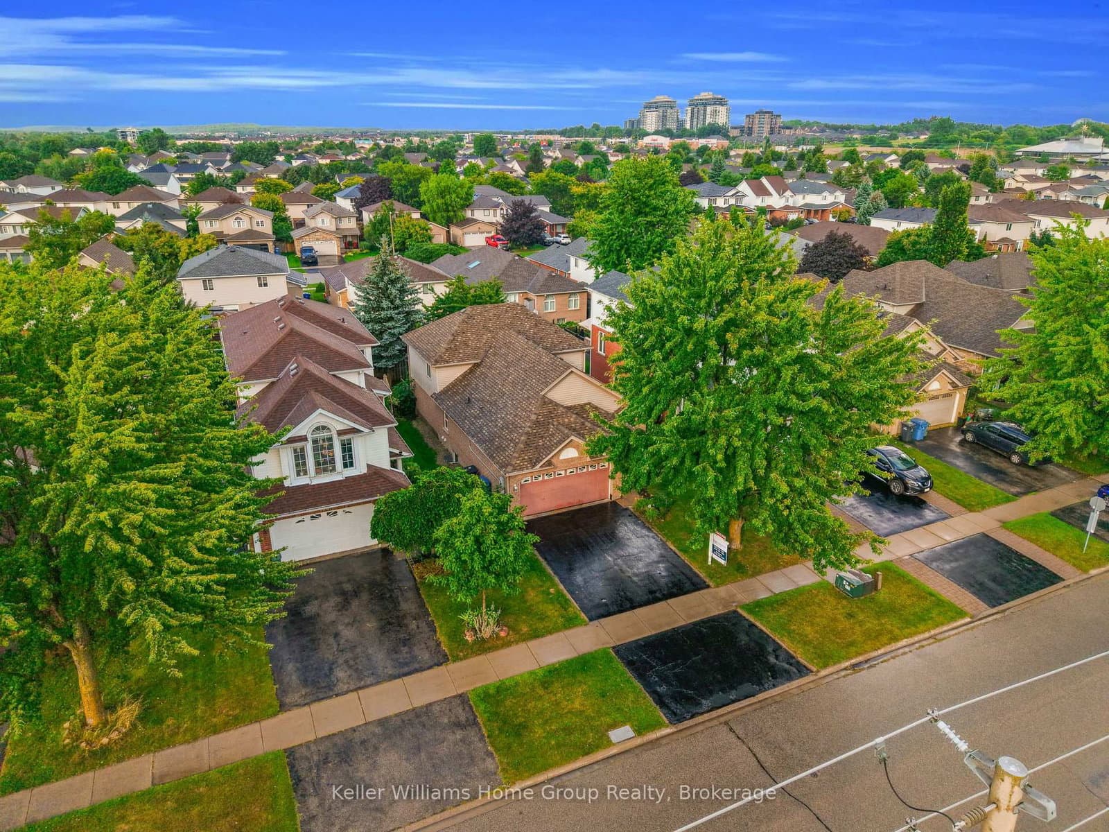 148 Clairfields Drive W thumbnail 5