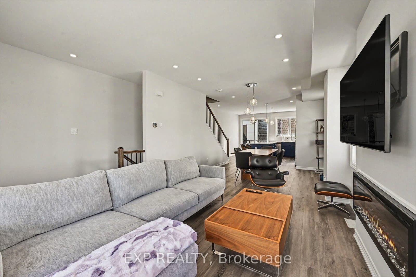 1400 Hemlock Road thumbnail 5