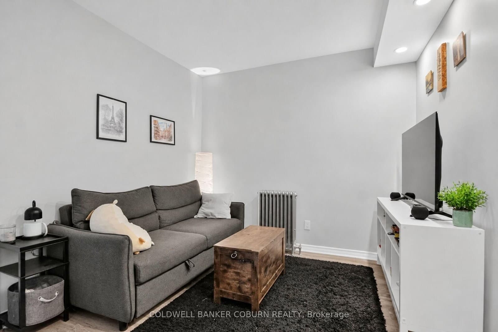 698 Cooper Street thumbnail 26