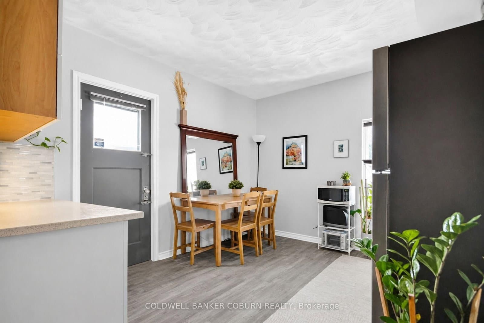 698 Cooper Street thumbnail 29