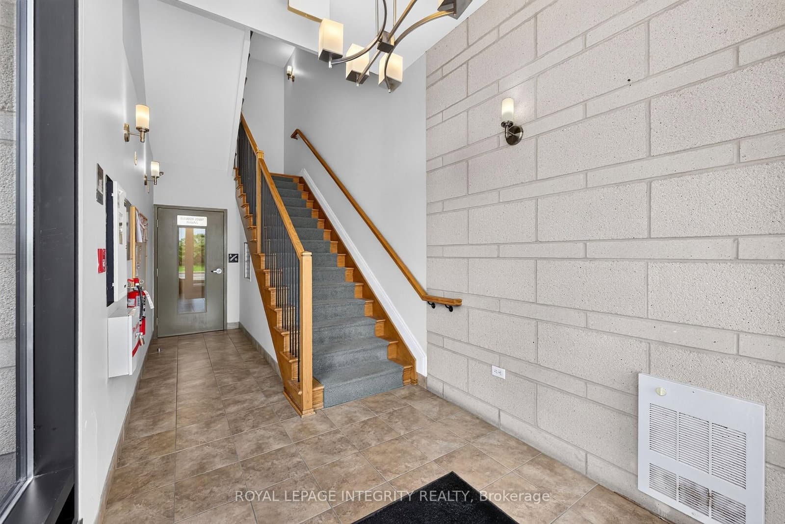 140 GUELPH Private, Unit 304 thumbnail 42