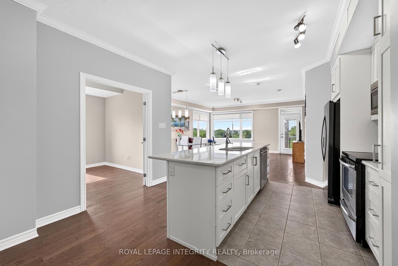 140 GUELPH Private, Unit 304 thumbnail 8