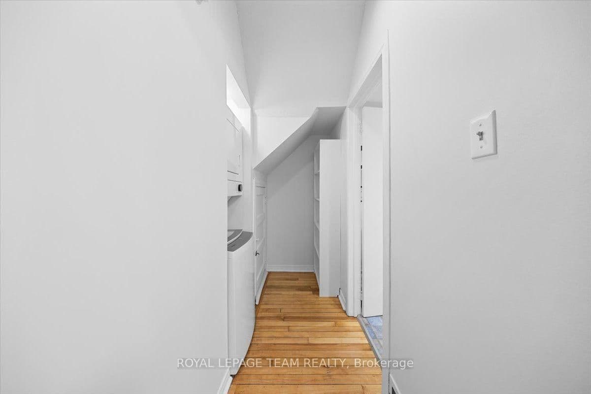 135 Upper Lorne Place thumbnail 11