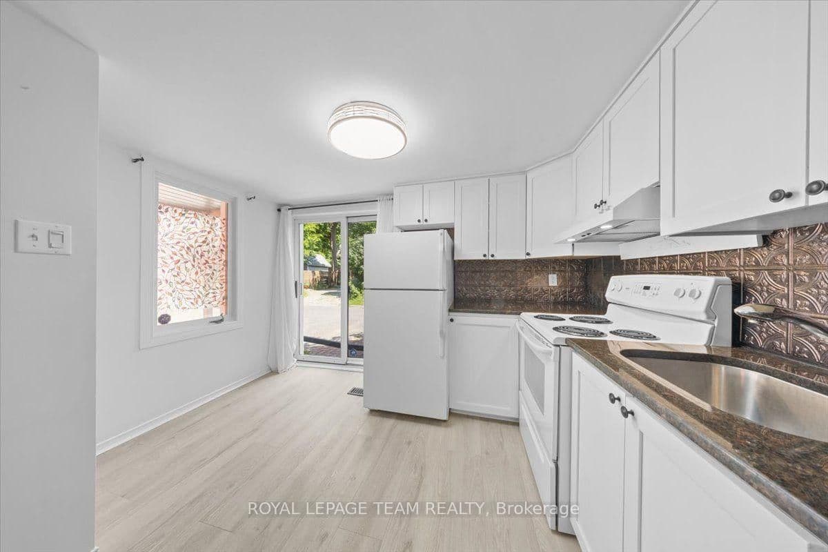 135 Upper Lorne Place thumbnail 20