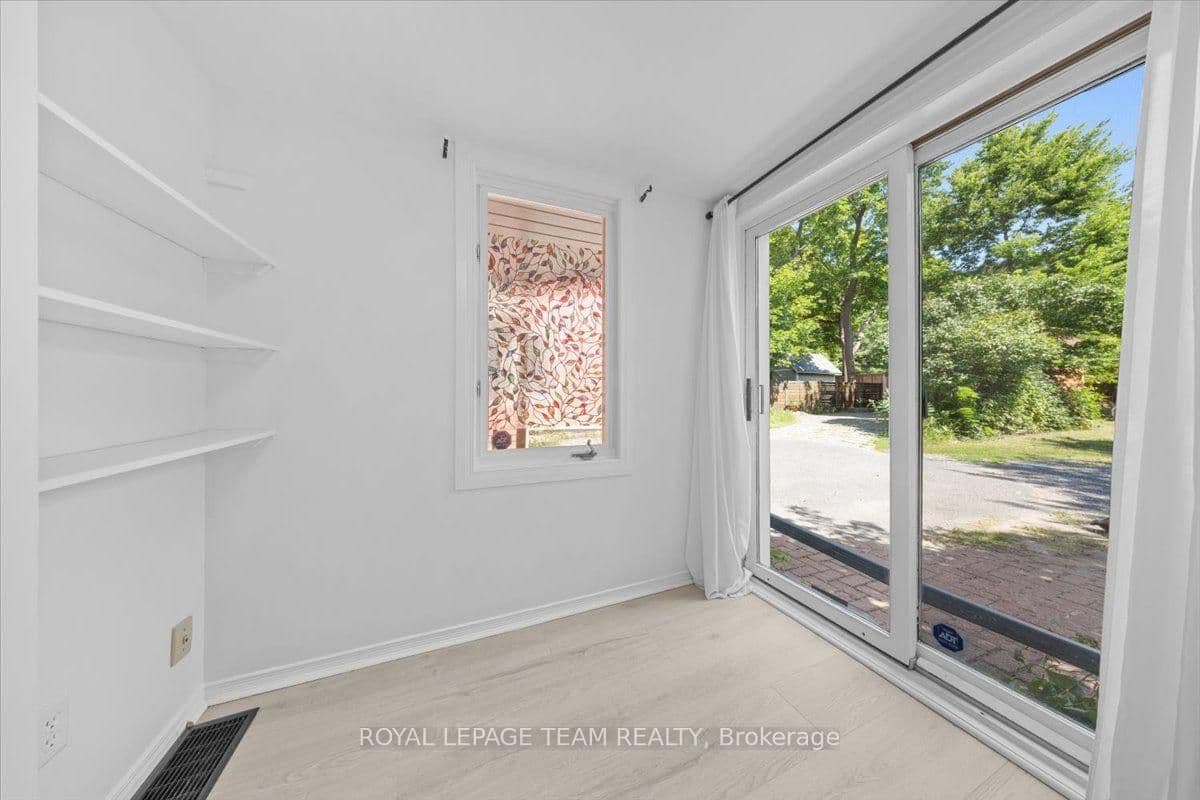 135 Upper Lorne Place thumbnail 22
