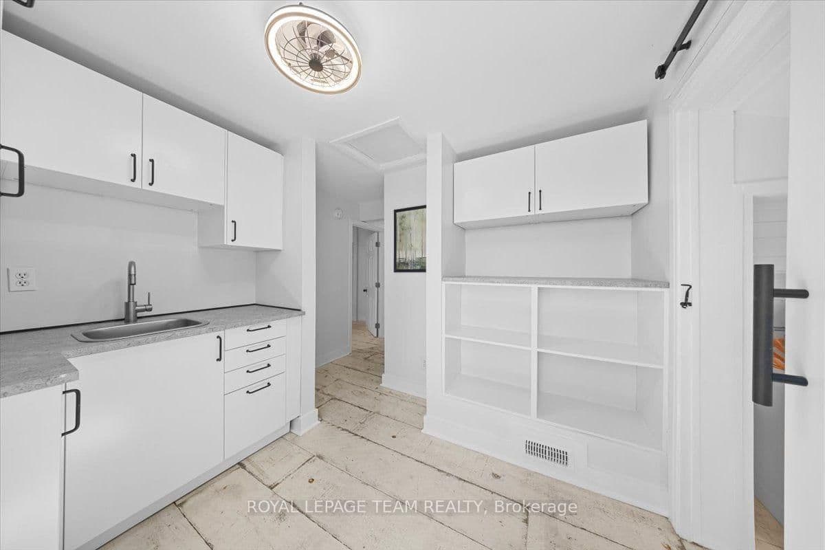 135 Upper Lorne Place thumbnail 32
