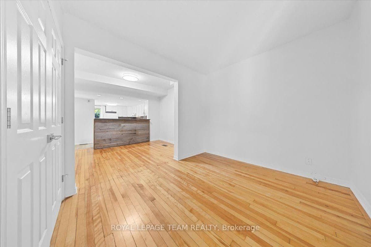 135 Upper Lorne Place thumbnail 8