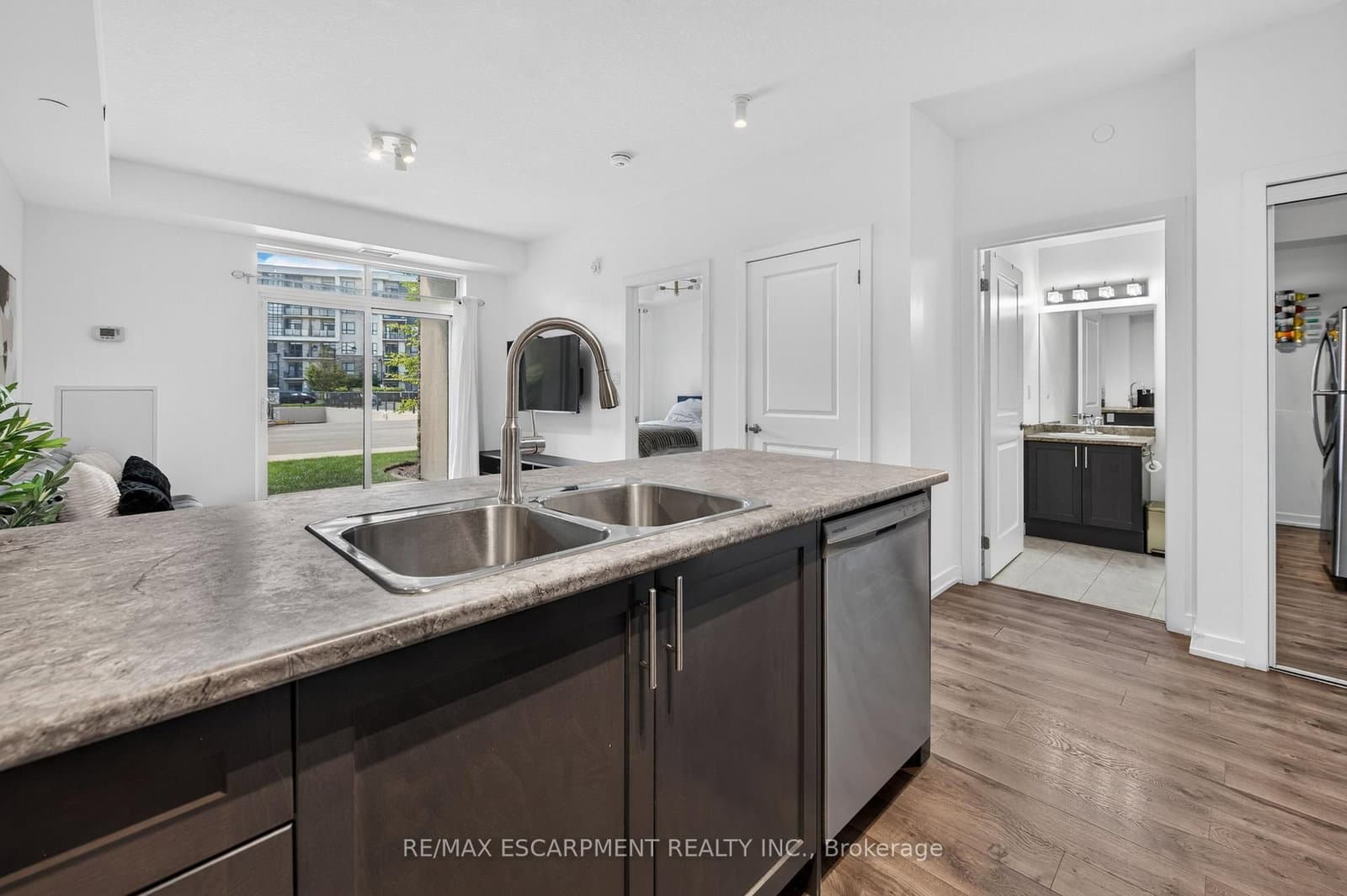 101 Shoreview Place, Unit 123 thumbnail 12