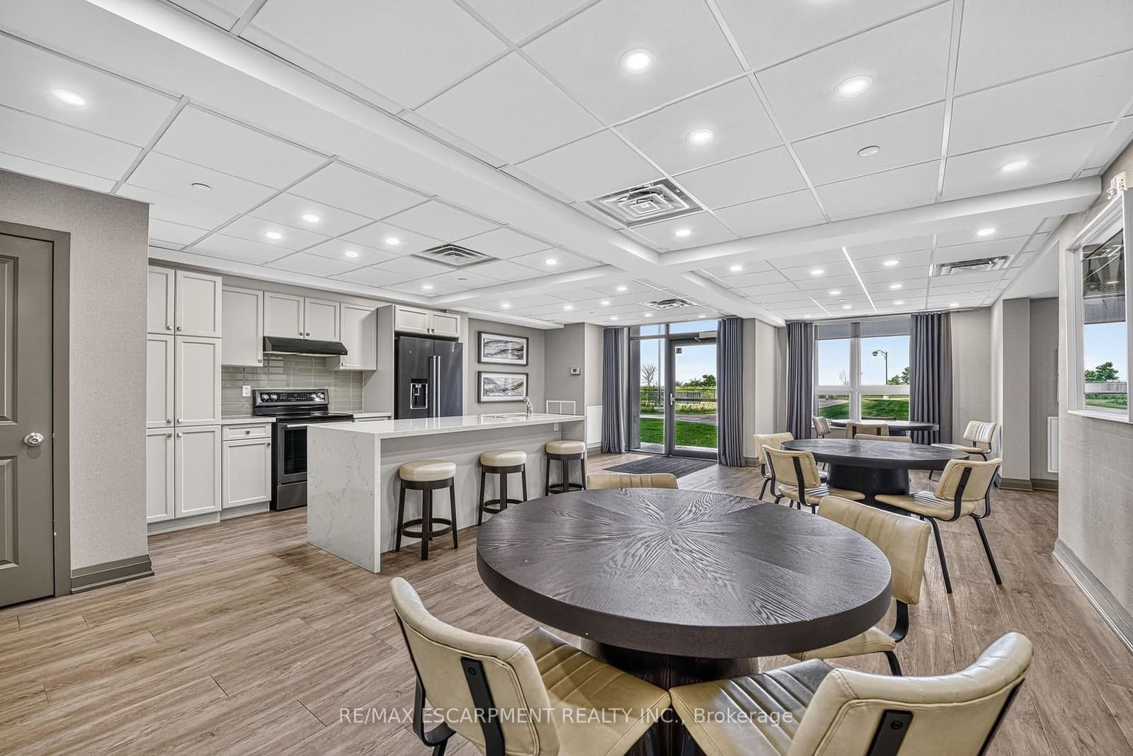 101 Shoreview Place, Unit 123 thumbnail 29