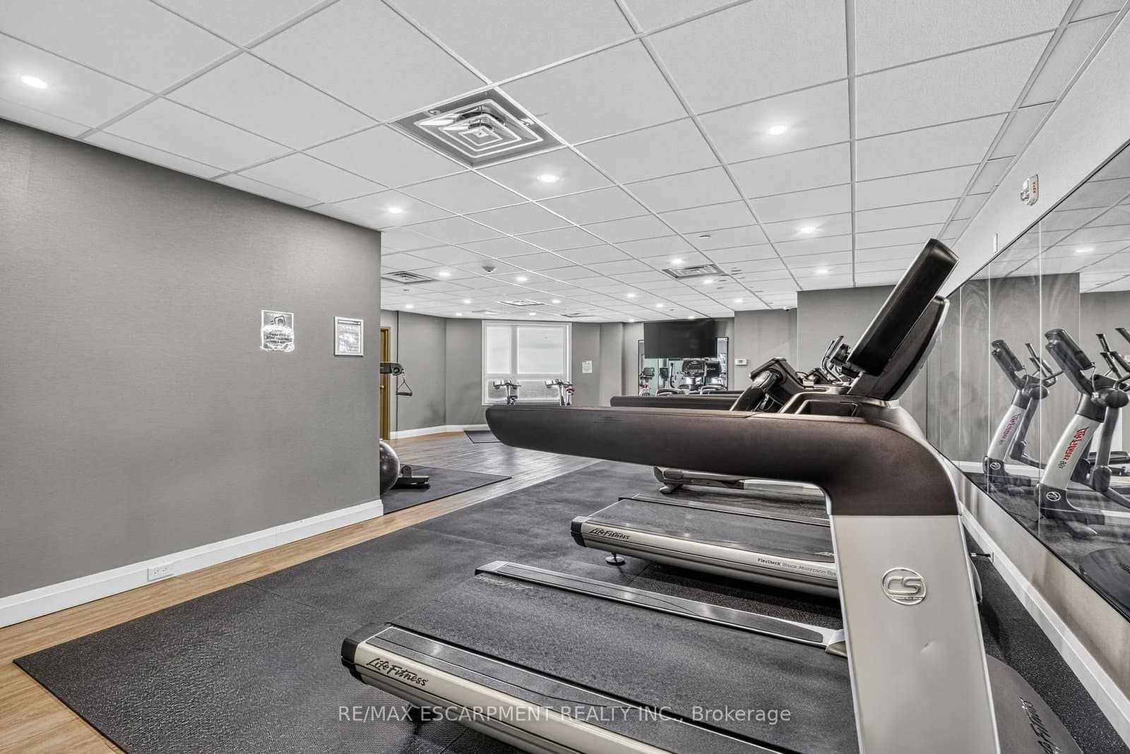 101 Shoreview Place, Unit 123 thumbnail 32
