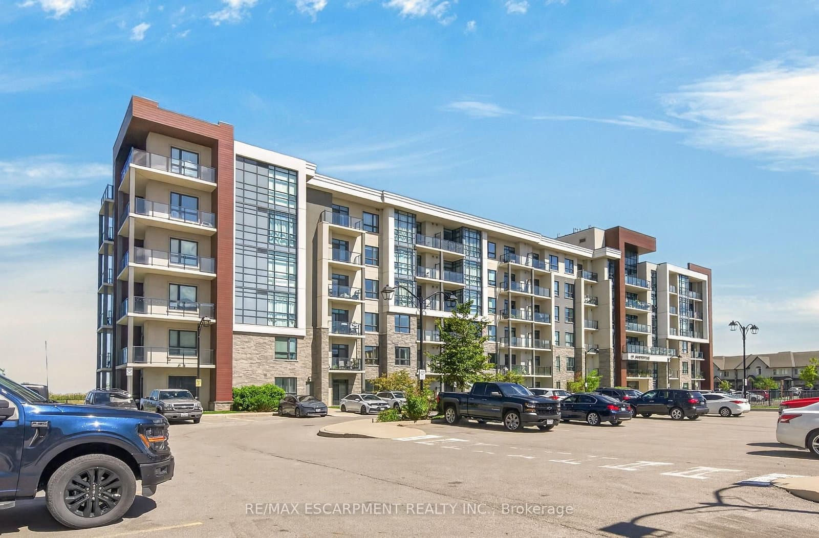 101 Shoreview Place, Unit 123 thumbnail 4