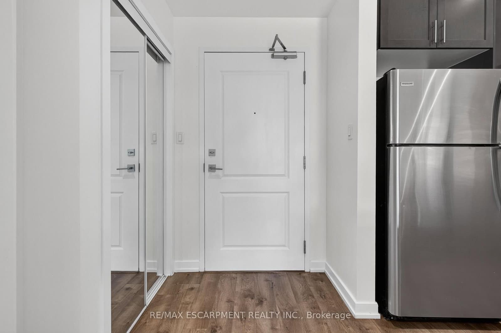 101 Shoreview Place, Unit 123 thumbnail 8