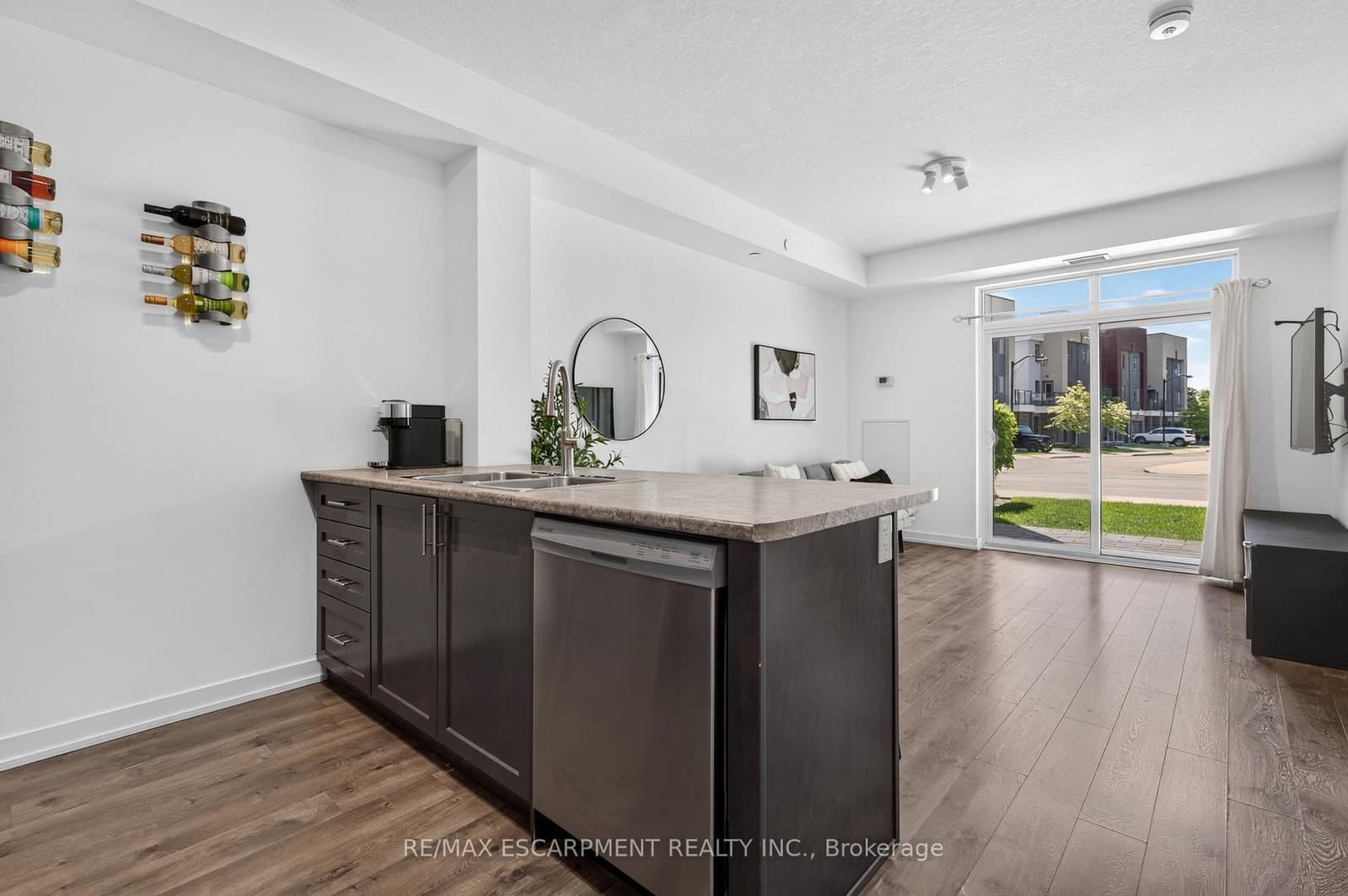 101 Shoreview Place, Unit 123 thumbnail 9