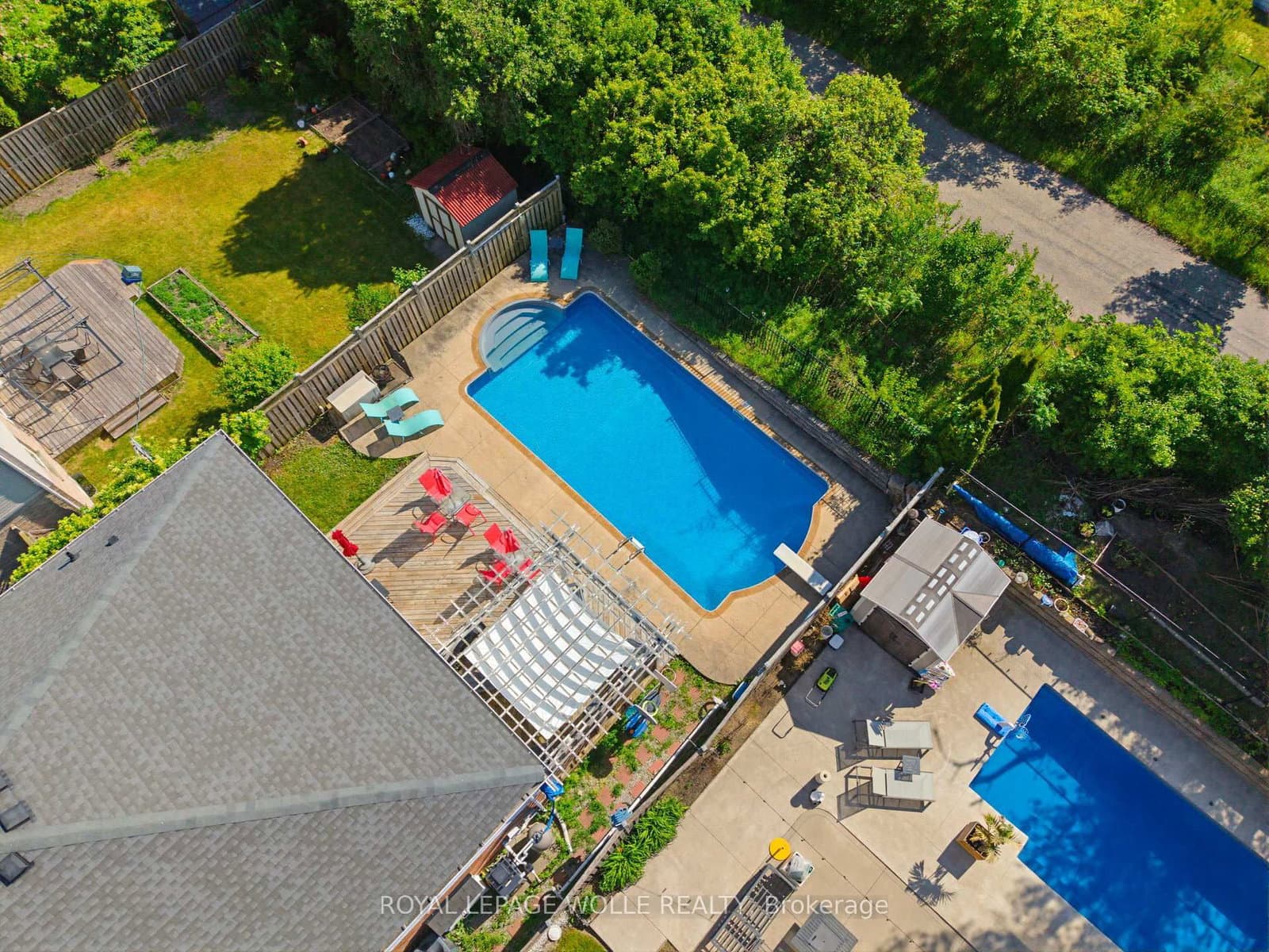 359 Pine Valley Drive thumbnail 46