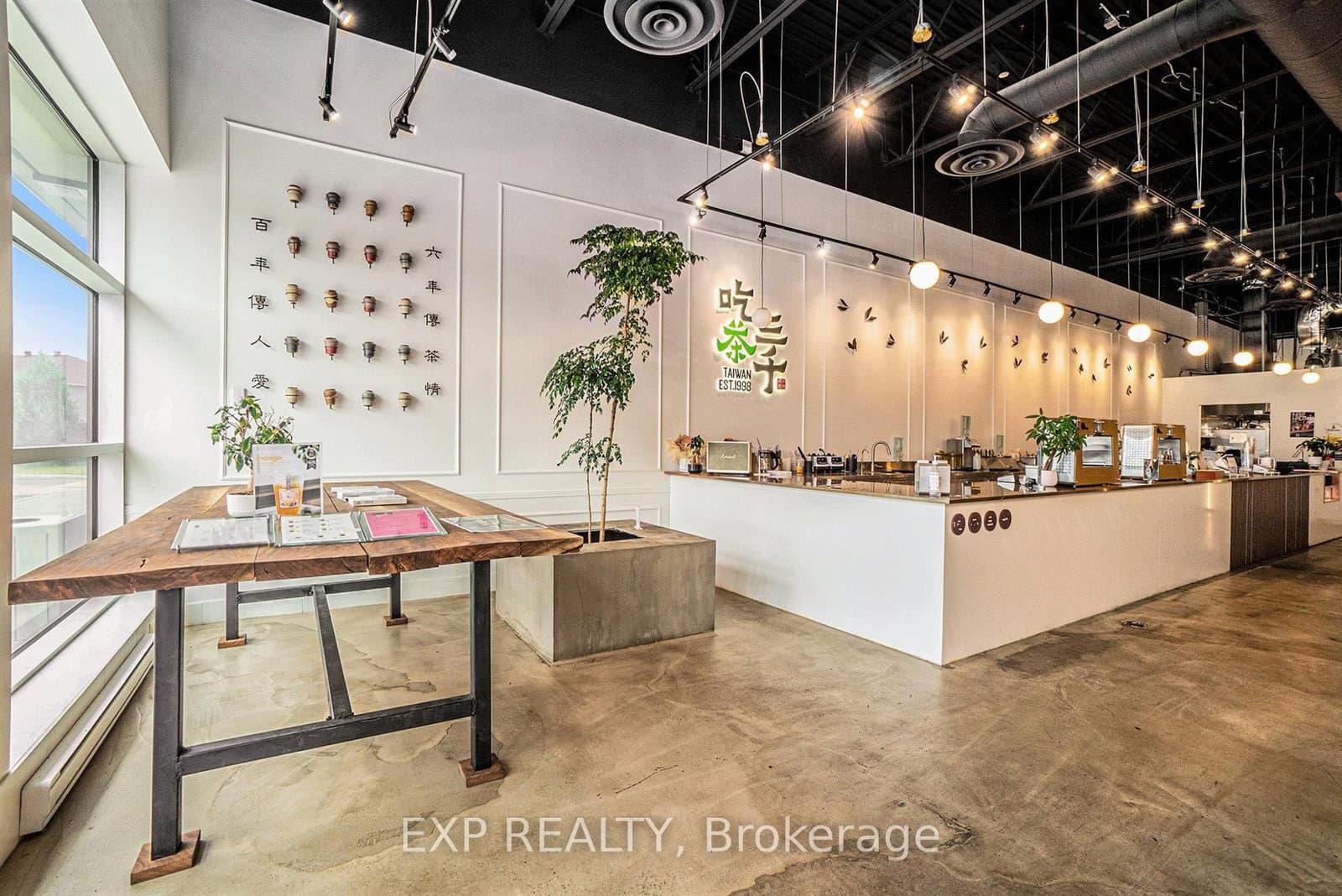 782 Eagleson Road, Unit D2 thumbnail 11