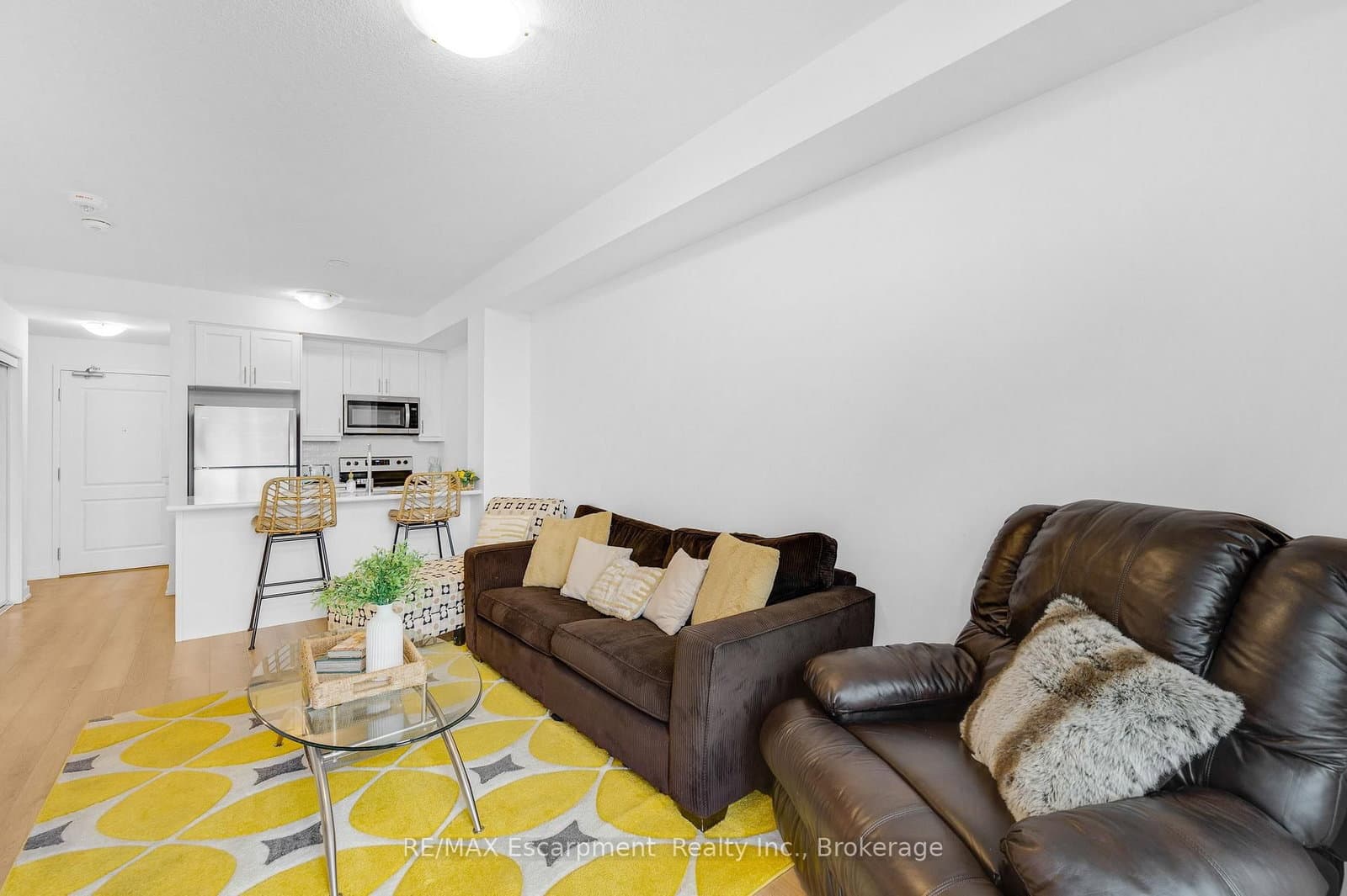 470 Dundas Street E, Unit 309 thumbnail 12