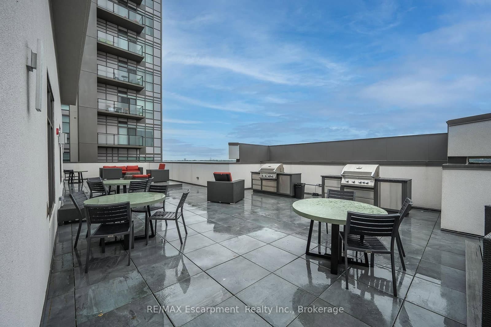 470 Dundas Street E, Unit 309 thumbnail 30